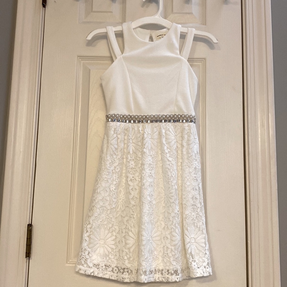 NWOT Monteau girl white dress size 8